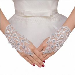 2020 Hot Sale Bridal Handschoenen Fingerl Lengte kant -appliques Witte bruidshandschoenen snel schip Luva de noiva h8jk#