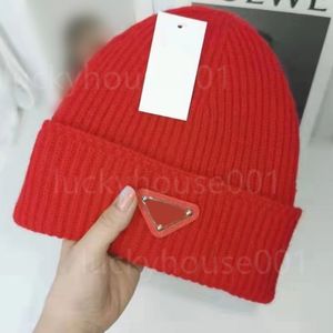 2021 vente nouveaux hommes femmes décontracté Parka couverture supérieure chapeau en plein air couple mode hiver tricoté accessoires cadeaux