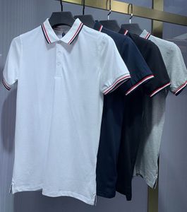 Polos pour hommes T-shirt de créateur High Street Broderie Polos à revers de couleur unie Impression de jarretière Top Qualité Coton Vêtements T-shirts Polos plus la décoration de badge de taille