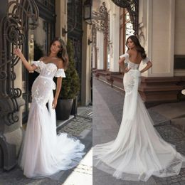 2020 Julie Vino Robes de mariée sirène chérie appliques en dentelle Sweep Train Beach Robe de mariée Boho Robes sur mesure de Mariee 331F