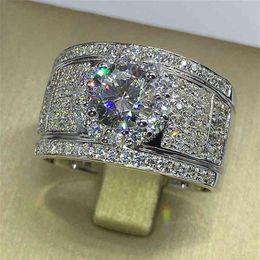 2020 Anillo de diamante Sona masculino de lujo 925 joyería de plata esterlina Anillos de boda de compromiso para hombres moissanite Accesorio de fiesta196o