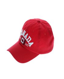 2020 Men and Women Canada Flag Letter Broidery Cotton Baseball Cap Unisexe Fashion Casual Outdoor Baseball Cap Ajustement1408131