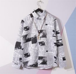 2020 Men Street Wear Shirt Summer Periódico Camisa impresa