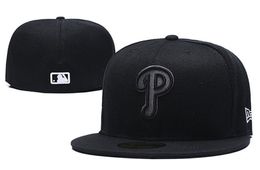 2020 Men039s Phillies en couleur noire complète Taille Ajustée Chapeaux Plats Lettre Logo Taille Brodée Casquettes Hip Hop Design Baseball Complet 8131724