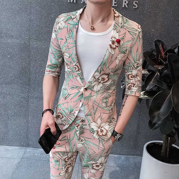 2020 Mens Trajes de verano Slim Fit Mens Trajes de Moda Moda Pink Txedos Flores Trajes Para Hombre 2 PCS Slim Fit Floral Homecoming Vestidos Club X0909