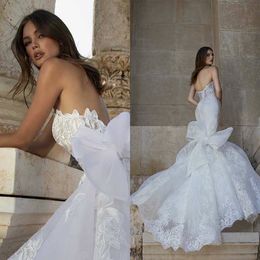 2020 Zeemeermin Trouwjurken Strapless Tulle Applique Bow Mouwloze Trouwjurk Sweep Trein Vestidos de Novia