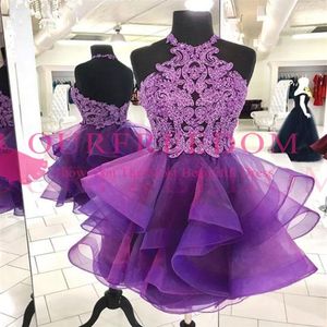 2020 Modest Purple Halter Neck Homecoming Robes Ruffles Tiered Jupes Appliques Perlé Court Mini Backless Girls Graduation Dres199Y