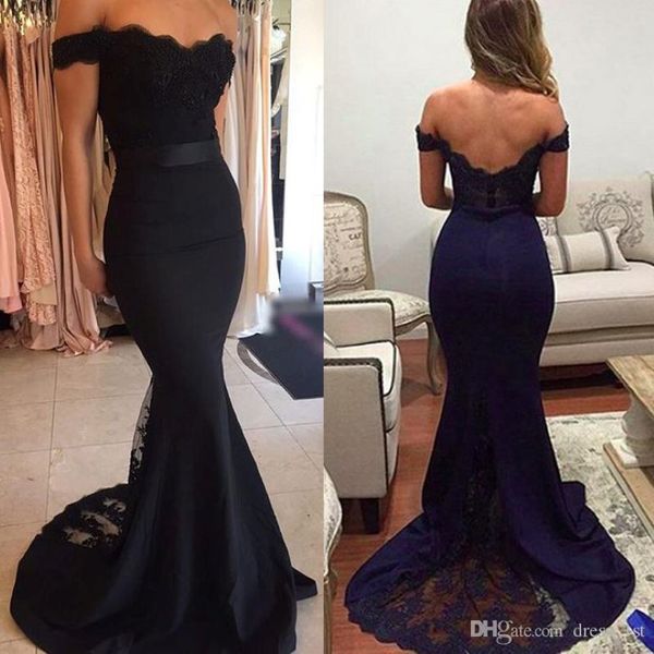 2020 Navy Blue Bridesmaid Robes Off épaule sirène Low Cut Back Sweep Train Train et Giffon Maid of Honor Robes Robes Formes 210J