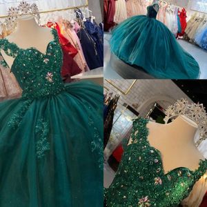 2023 robes de Quinceanera vert foncé robe de bal chérie cristal perlé appliques Tulle doux 16 robe de bal gonflé