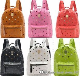 Nouvelle Arrivée De Mode Sac À Dos Sacs D'école Hot Punk Style Hommes Femmes Sacs À Dos Sac À Dos Rivet Étudiant Sac À Dos En Cuir Lady Sac À Bandoulière