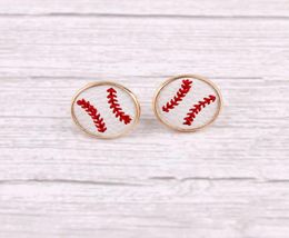 2020 Nouvelle arrivée broderie de baseball en cuir en cuir round boucles d'oreilles pour femmes mini-rond en cuir sport oreille bijoux entièrement 8432585