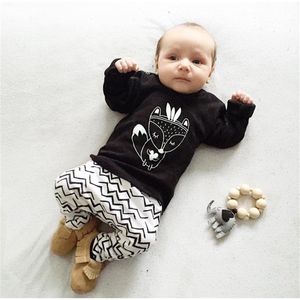 Herfst Baby Boy Girl Clothing Set Born Toddler Unisex lange mouwpatroon T-shirtpants 2 pc's/set babykleding LJ201221