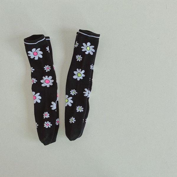 2020 NOUVEAU AUTOMNE ENFANTS FLEURS FLEURS SOUCHAGES CORÉEN SWEET ENFANTS Mode Jacquard Chaussettes Jacquard Fall Filles Floral Floral Casual Bas S593