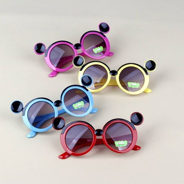 2020 nuevas gafas de sol para niños, venta al por mayor, gafas anti ultravioleta de dibujos animados para niños y niñas, gafas de sol de oreja redonda para bebés