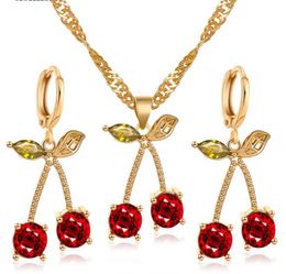 2020 nuevo conjunto de joyería de cereza de cristal para joyería de Boda nupcial pendientes con colgante de cereza roja chapado en oro conjuntos de collar 2464781