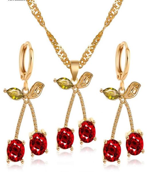 2020 NOUVELLE BIENDRES CRISTAL CERRIERS POUR LES JIANIELS DE MARIAGE BRIDAL BIJELRES GOLDEN ROUGE RED CERRRY PENDANT Collier Ensembles 9110676