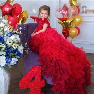 2020 Nieuw ontwerp Mooie rode bloemenmeisjes Jurken voor bruiloften Juwelnek Tiered Ruches Sweep Train Birthday Girl Communion Pageant Jurk 311e