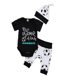 2020 Nieuwe Emmababy Babykleding Sets Baby Boys Bodysuit Pants Sets Threepiece Black Clothing Casual 324M1372628