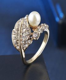 2020 Nouvelle mode Rose Pearl Big anneaux pour femmes Bijoux Bijoux vintage Gold Placing Ring Party Accessoires Cadeaux 7474235