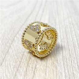 2020 nuevo anillo de oro de circonita con trébol de cuatro hojas para mujer, anillos de flores, joyería de moda para mujer, regalo de compromiso con caja con Stamp306q