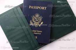 2020 nuevos titulares de pasaporte de cuero verde o cubre billetera para hombre para mujer relojes relojes bolsas accesorios 116500 116610 126660 Cool Puretime