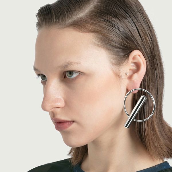 2020 Nouveaux Japonais et Coréens Punk Niche Conception Cigarette Boucles D'oreilles Haut De Gamme Boucles D'oreilles Pour Hommes Et Femmes Ins Tendance Femme Cadeau D'anniversaire