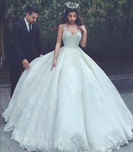 2020 Nouveau Luxe Custom Made Puffy Robe De Mariée Bretelles Spaghetti Full Lace Robe De Mariée Dubaï Arabie Saoudite Robe De Mariage Avec Appliques