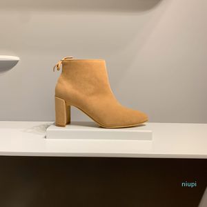 2020 nieuwe luxe ontwerpers vrouwen dragen retro fashion casual schapenvacht vrouwen jurk schoenen hakken bruids bruiloft schoenen