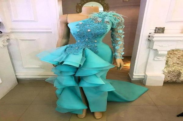 2020 New Sexy Turquoise Hunter une épaule robes de bal pour les femmes fendues sirène plumes fleurs volants robe de soirée formelle Part5660488