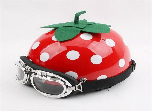 2020 NUEVO Summer Strawberry Cartoon Motorcycle Helmet ABS encantadores Half Face Helmets Four Seasons General Women Size241K2319195