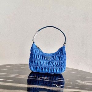 2020 nouveau sac de créateur haut de gamme sac à bandoulière en nylon froissé sacs de messager à glissière shopping sac à bandoulière taille 22x17x6cm257O