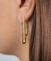 2020 Nieuwe unieke ontwerper Paperclip Safety Pin Studs Fashion Elegant Women Sieraden goud gevulde delicate CZ Earring8343835