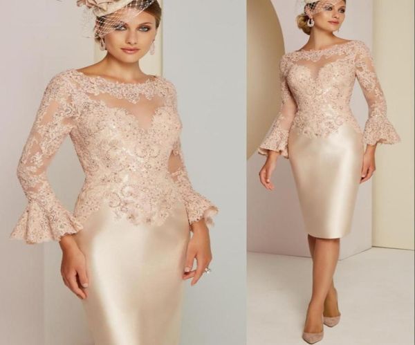 2020 Nouveau Vintage Mère De Mariée Robes Encolure Dégagée Manches Longues Champagne Dentelle Cristal Longueur Au Genou Mariages Personnalisés Soirée 7470017