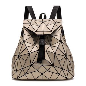 2020 Nouvelles femmes Hologram Backpack Geometric Sackepacks Girls Travel Sacs d'épaule pour femmes Totes Designer Luxury Mochila Mujer X0529 159Y