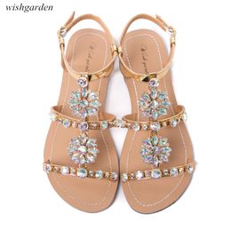 2020 Nieuwe Vrouwen Zomer Bohemen Diamant Platte Sandalen Dame Casual Beach Rhinestone Shining Boho Schoenen Plus Size Peep Teen Slippers Y200620