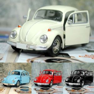 Novedad de 2020, escarabajo Retro Vintage, juguete de modelo de coche extraíble para niños, decoración de regalo, figuritas bonitas en miniatura C0220