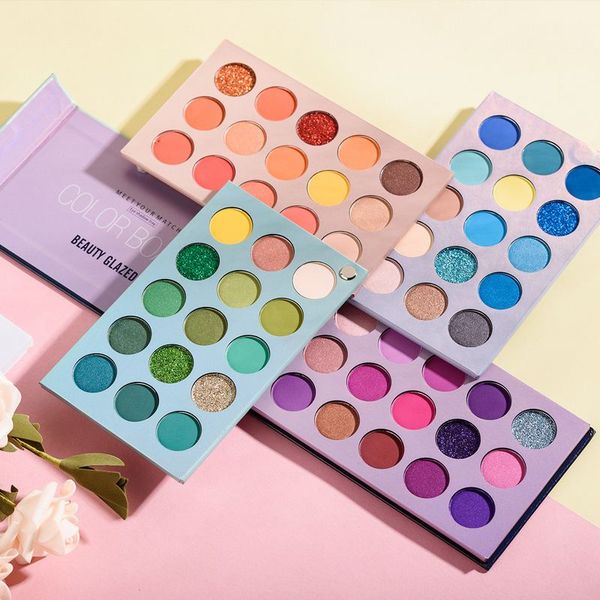 La más nueva sombra de ojos esmaltada de belleza, 60 colores, 4 en 1, bandeja de tablero de larga duración, paleta de brillo mate, buen pigmento