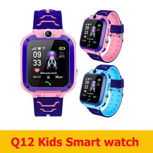 El más nuevo reloj inteligente Q12 para niños, pulsera para niños LBS, reloj inteligente ubicado con caja de venta al por menor a prueba de agua para niños, juegos al aire libre