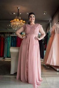 2020 Plus Size mère de la mariée robes manches courtes ceinture arc dentelle appliques en mousseline de soie plus la taille femmes robes de soirée d'invité de mariage