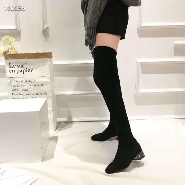 2020 préfère les bottes noires pour femmes Eloise Botta Lady bottes longues plates noires à talons hauts bottes longues aux genoux robe de soirée