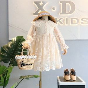 2020 princesse infantile bébé filles robe florale dentelle robe de soirée volants à manches longues robe trapèze 3-8Y Q0716