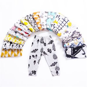 2020 Imprimir Baby Girl Leggings Boys Harem Pantalones Primavera Niño Niños Algodón Elástico Sportpants para niñas Pantalón Otoño Pantimedias LJ201019