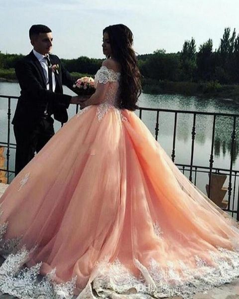 2020 robes de robe de bal Quinceanera dentelle appliques dentelle robes de 15 ans robes de mascarade sur mesure douce 16 robe de soirée de bal