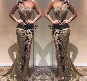 2020 Sexy Mermaid Avondjurken Eén schouder Reflecterend Zilver met zwarte pailletten Lange Party Celebrity Jurken Split Prom Dress BC1440
