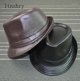 2020 Solid Color Leather Man039S Hat Wide Brim Stetson Fedoras Britse hoeden voor Menwomen Gentman Black Fited Jazz Hip Gorras1887172