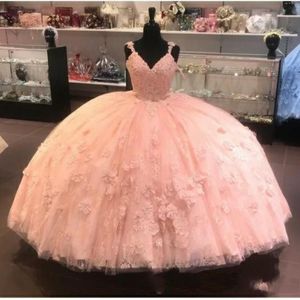 2020 Superbe Blush Rose Robe De Bal De Quinceanera Robes Perles Dentelle Applique Spaghetti Chérie Dos Nu Doux 16 Robe Vesti221E