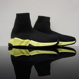 2020 Top Calcetines Zapatos de diseñador Hecho a mano Alto Rojo Negro Blanco Zapatillas de deporte para mujer para hombre Entrenador Zapatos casuales Tamaño 35-46 Con caja Bolsa para el polvo