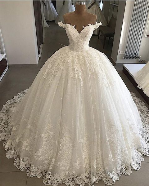 Vestidos De Novia De encaje Vintage 2020, cuello en v, hombros descubiertos, apliques De Dubái, vestidos De novia elegantes con cordones, vestidos De baile hinchados, Vestido De Novia