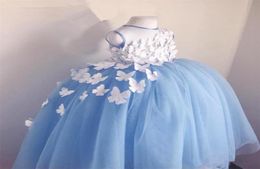 2020 robes de filles de fleur en dentelle blanche pour les mariages beauté manches courtes sirène fille robe de fête d'anniversaire trompette petites filles Page7839702