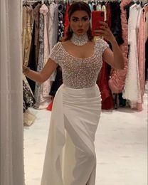 2020 sirena blanca perlas árabe Kaftan vestidos de noche mangas cortas cuello alto Dubai vestidos formales largo señoras vestido de graduación de talla grande